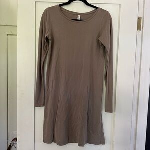 American Apparel Long Sleeve Shift Dress